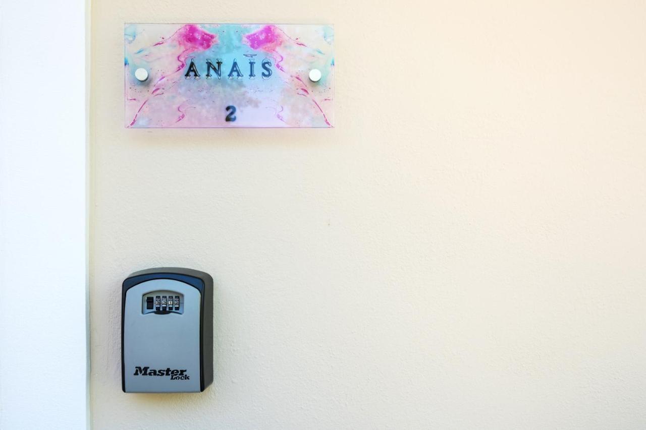 Anais Luxury Living Grey & Pink By Corfuescapes Marathiás